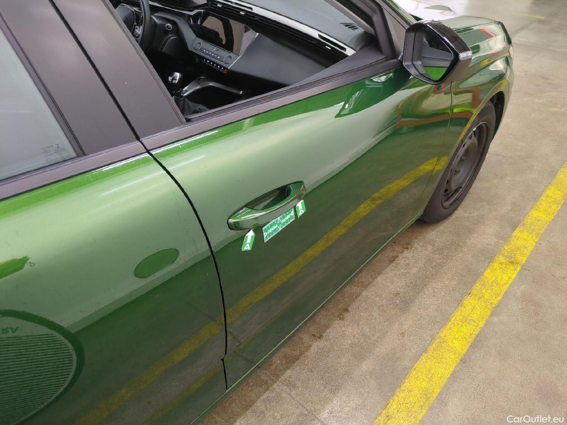  Peugeot  308  Active Pack 1.2 PureTech 110CV BVM6 E6d #13