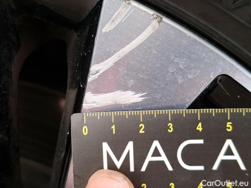  Peugeot  2008  Allure 1.5 HDi 130CV BVA8 E6d #16