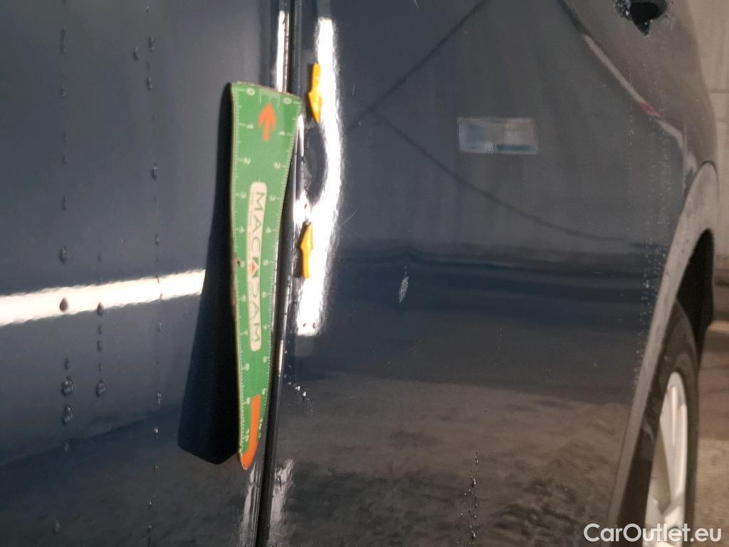  Peugeot  3008  Active Business 1.5 HDi 130CV BVA8 E6d #12