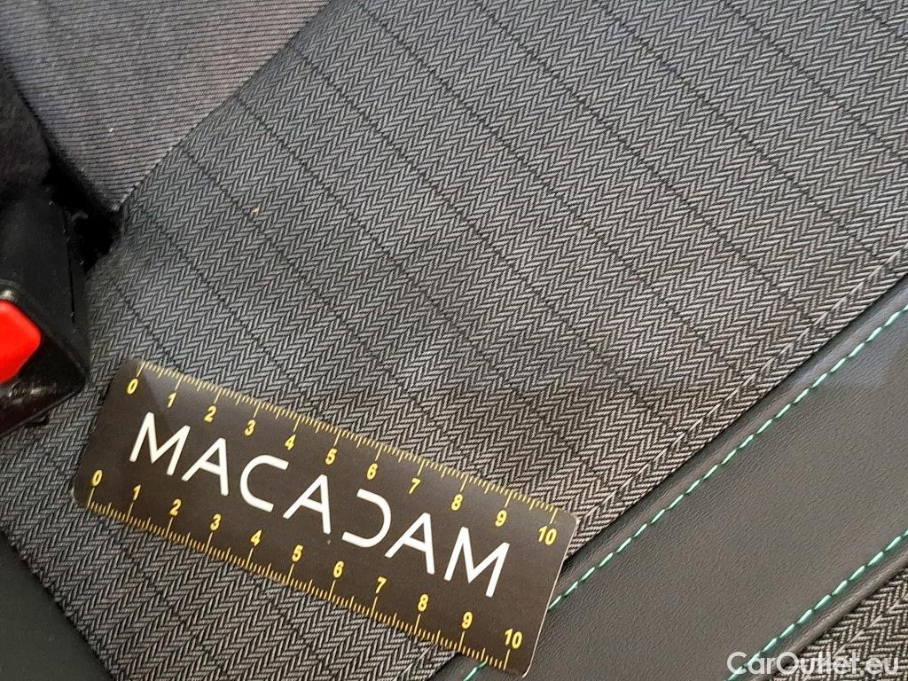  Peugeot  2008  Allure 1.5 HDi 130CV BVA8 E6d #30