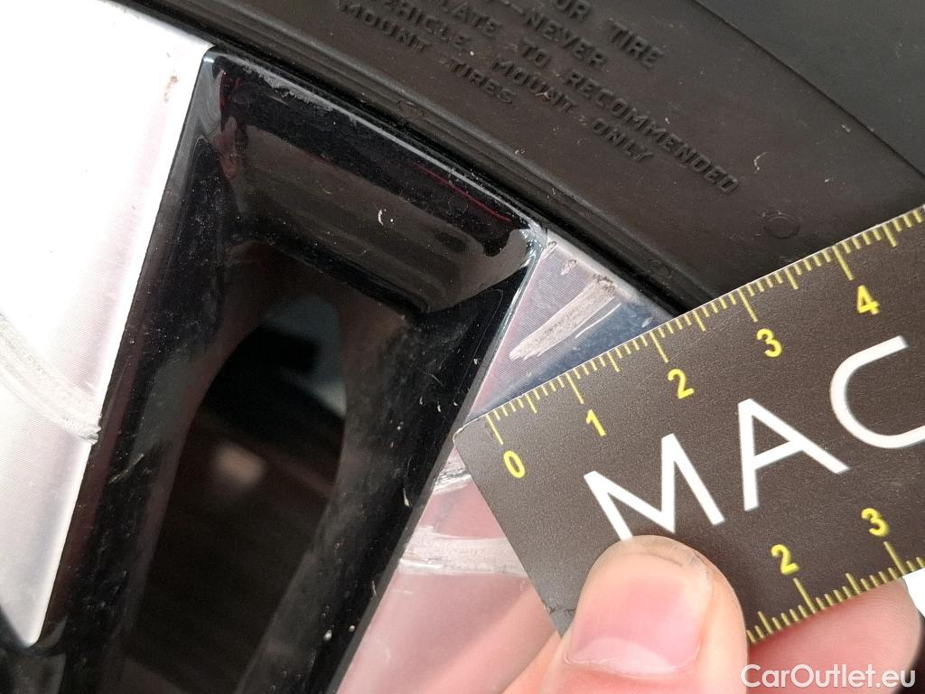  Peugeot  2008  Allure 1.5 HDi 130CV BVA8 E6d #18