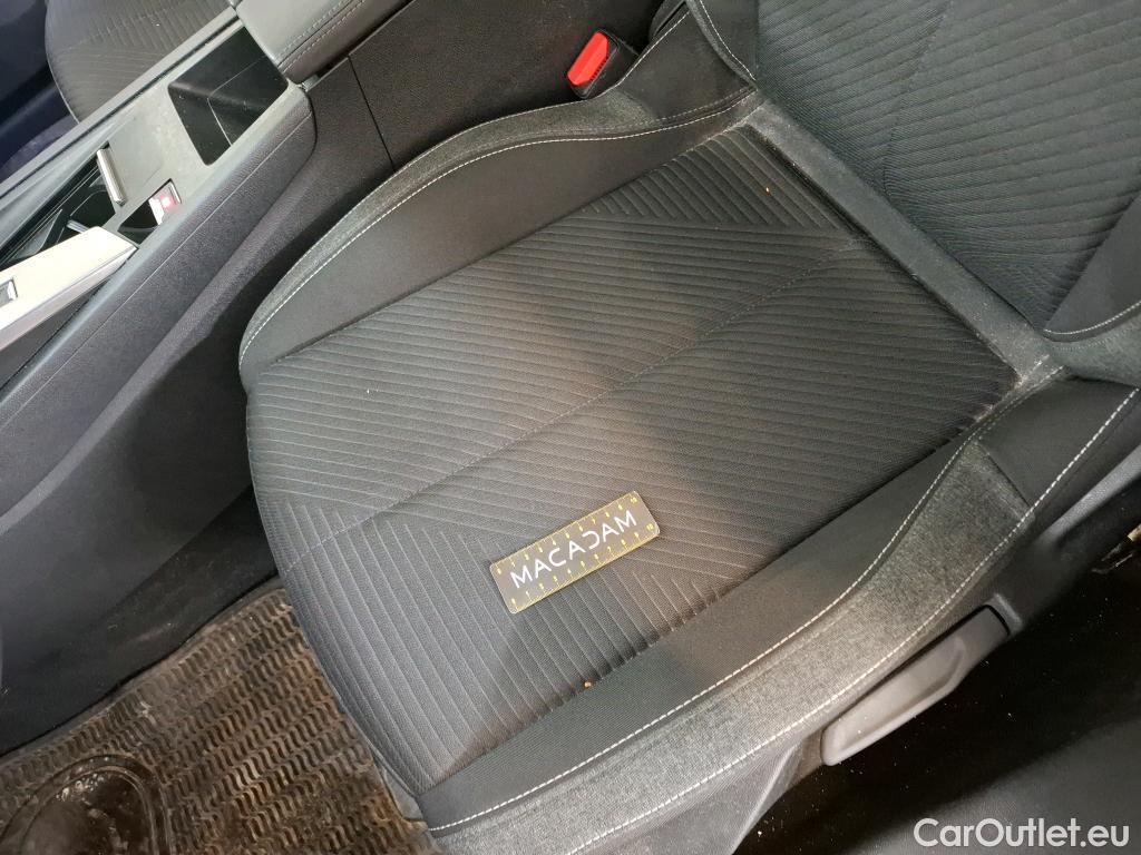  Peugeot  308 PEUGEOT  SW / 2021 / 5P / Break PureTech 130 S&S EAT8 ACTIVE PACK #24