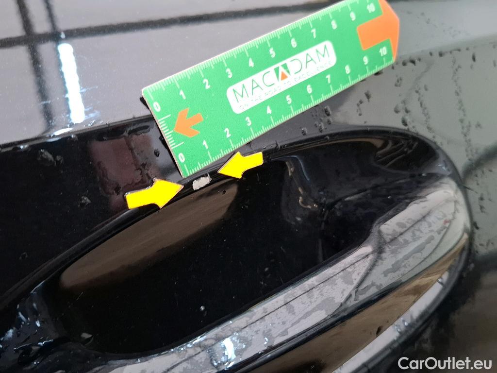  Mercedes  A-Klasse MERCEDES-BENZ Classe A Compact / 2018 / 5P / Berline A 200 d Business Line 8G-DCT #24