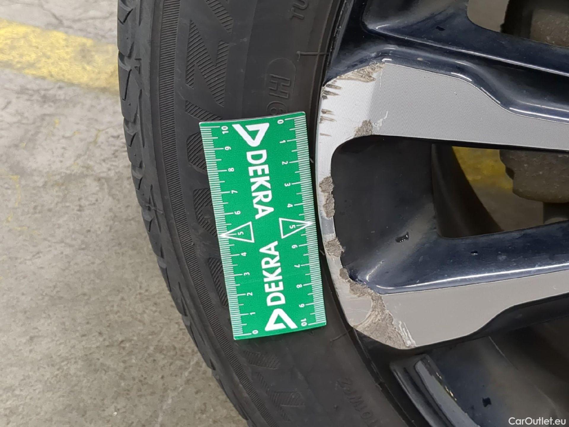  Opel  Crossland  X Business Elegance 1.2 Turbo 130CV BVA6 E6d #6