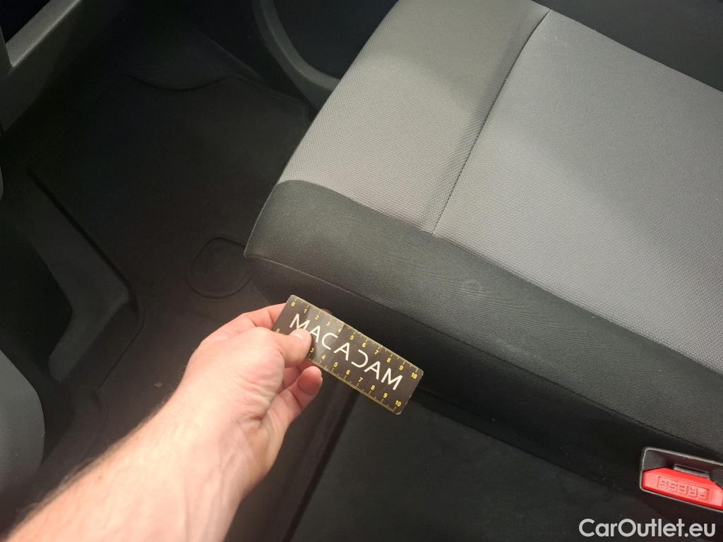  Peugeot  Expert  Combi Long 1.5 HDi 120CV BVM6 8 Sieges E6dT #23