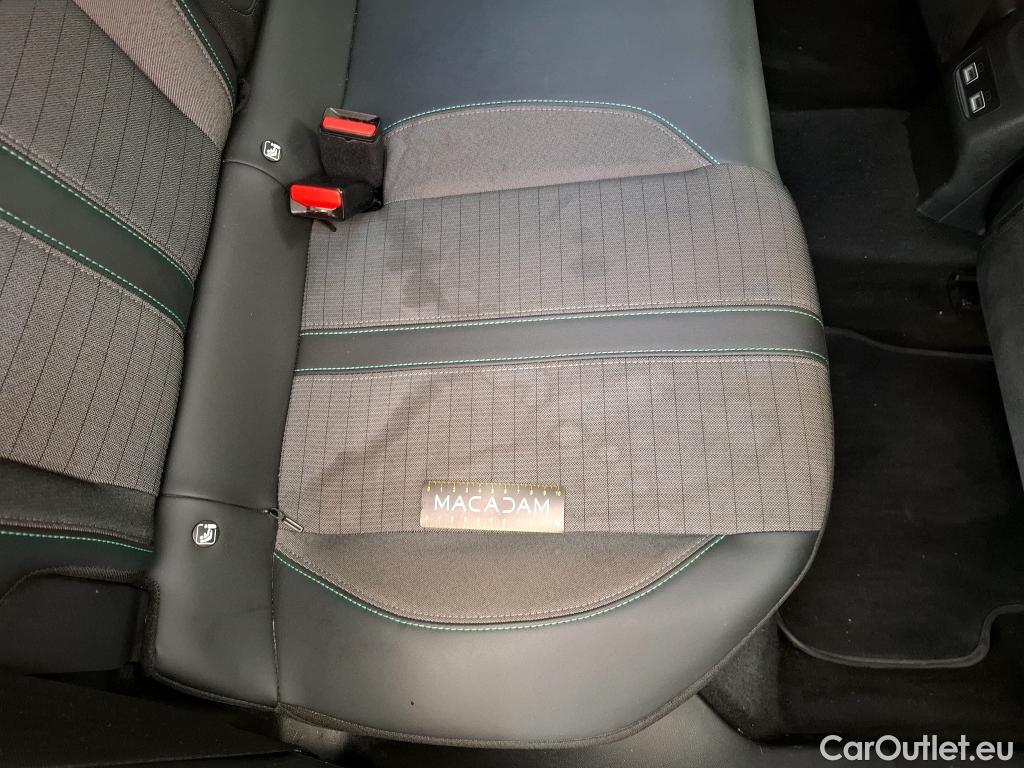  Peugeot  2008  Allure 1.5 HDi 130CV BVA8 E6d #28