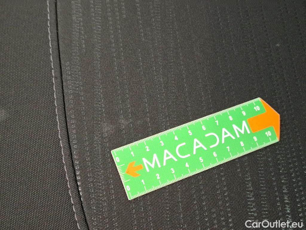  Peugeot  208  Affaire Premium Pack 1.5 HDi 100CV BVM5 E6dT #36