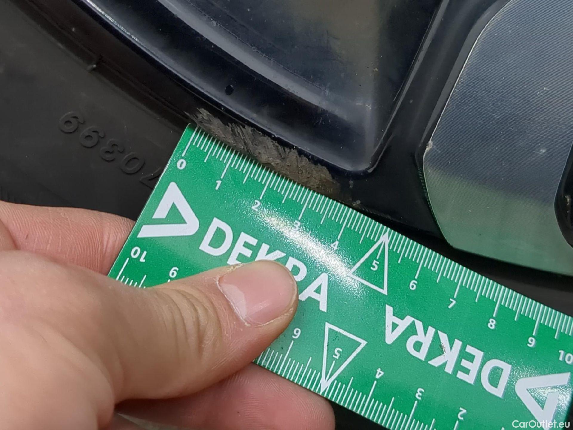  Opel  Crossland  X Business Elegance 1.2 Turbo 130CV BVA6 E6d #8