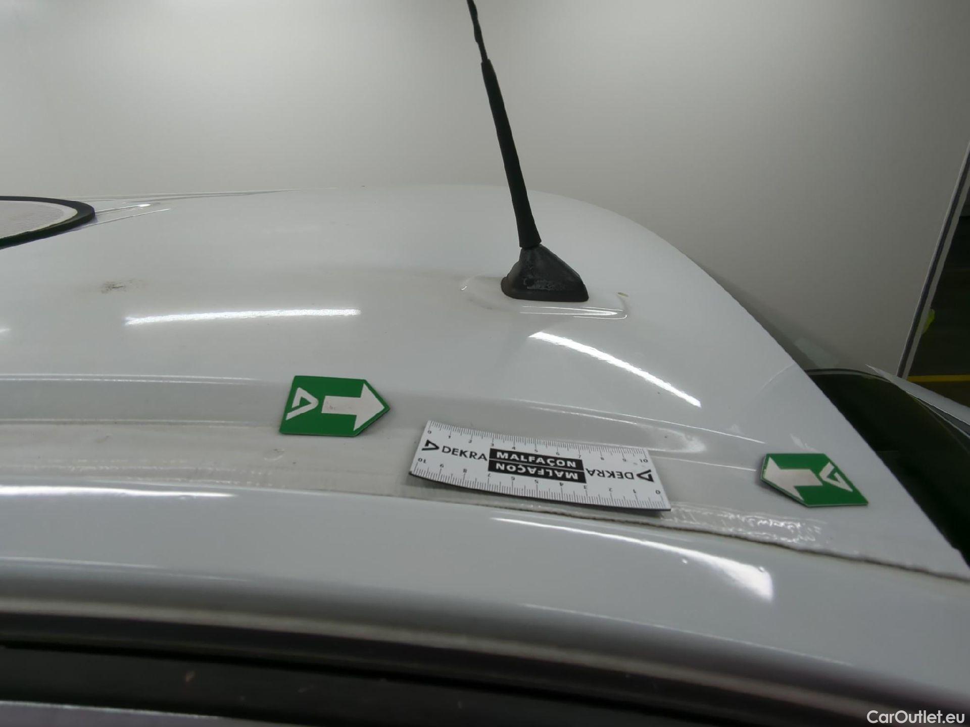  Renault  Trafic RENAULT  VU 4p Fourgon FG GCF L2H1 1300 dCi 120 #16