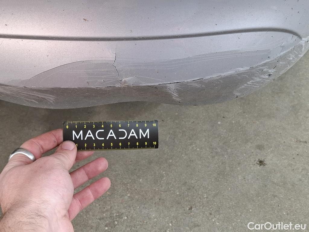  Volvo  XC60 VOLVO  5p SUV B4 AWD 197 Geartro 8 Momentum #4