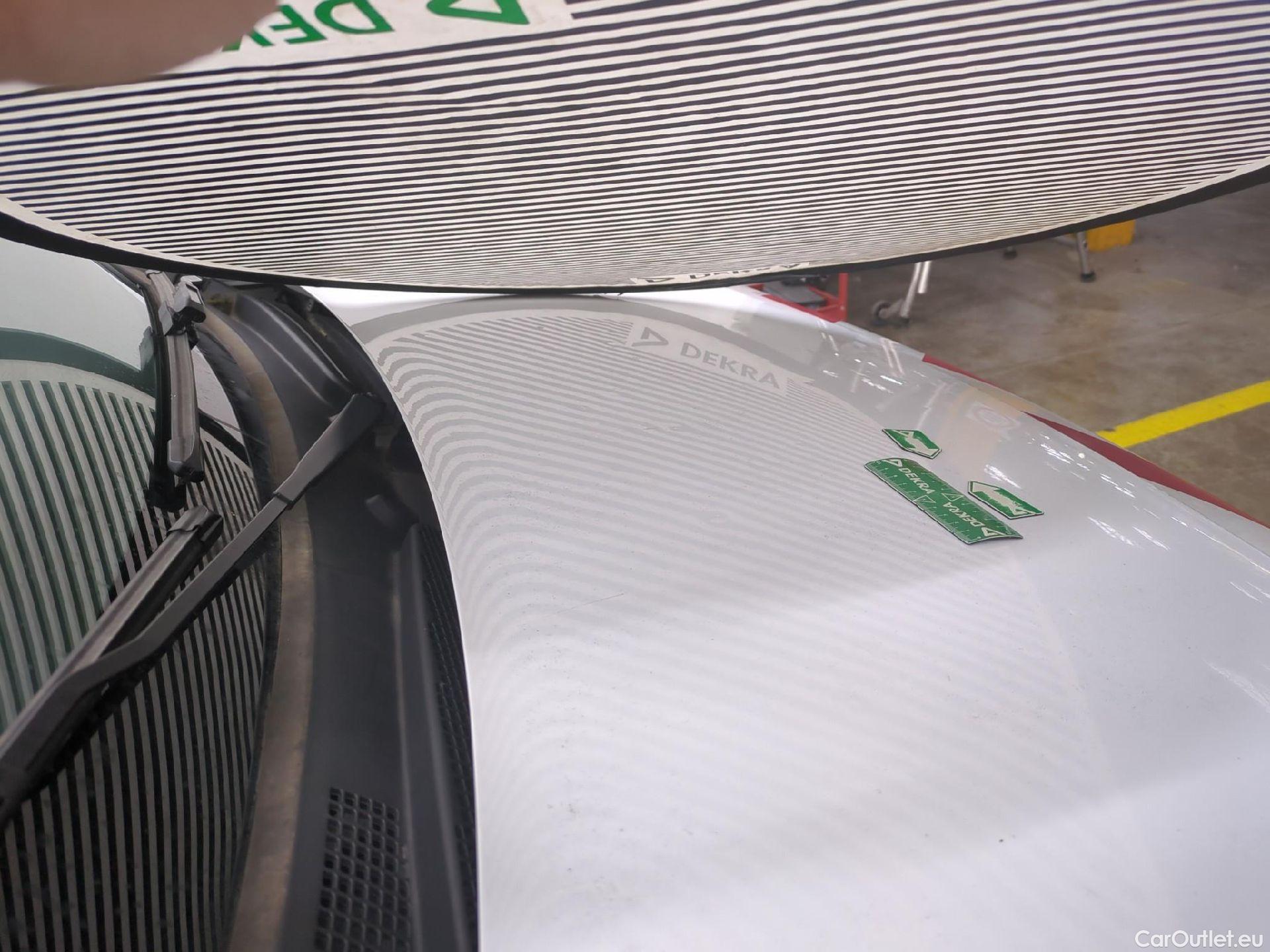  Renault  Kangoo  II Express Maxi Extra (Série Spéciale) 1.5 dCi 95CV BVM6 E6dT #77