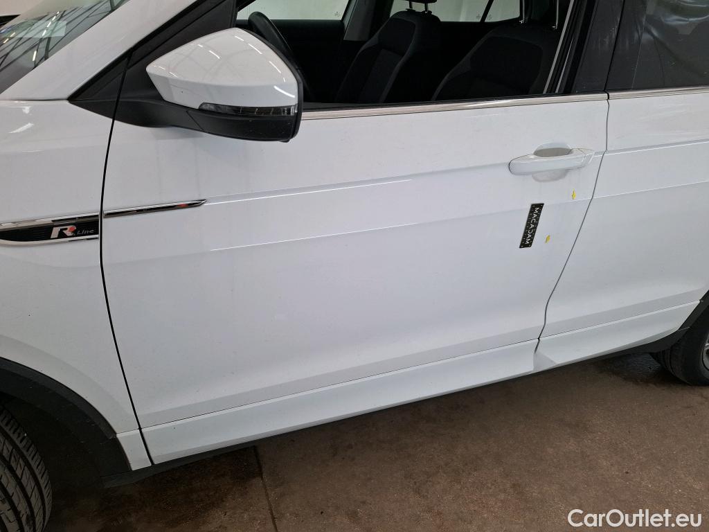  Volkswagen  T-CROSS VOLKSWAGEN  / 2018 / 5P / SUV 1.0 TSI 110ch DSG R-Line(SP) #6