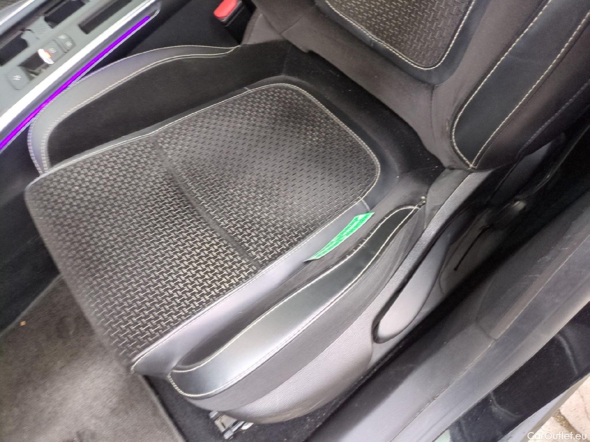  Renault  Megane  IV Grandtour Business Intens 1.5 dCi 115CV BVM6 E6dT #1