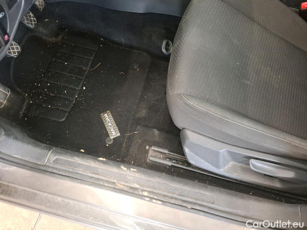  Volkswagen  Polo  VI Lounge Business 1.0 80CV BVM5 E6d #17