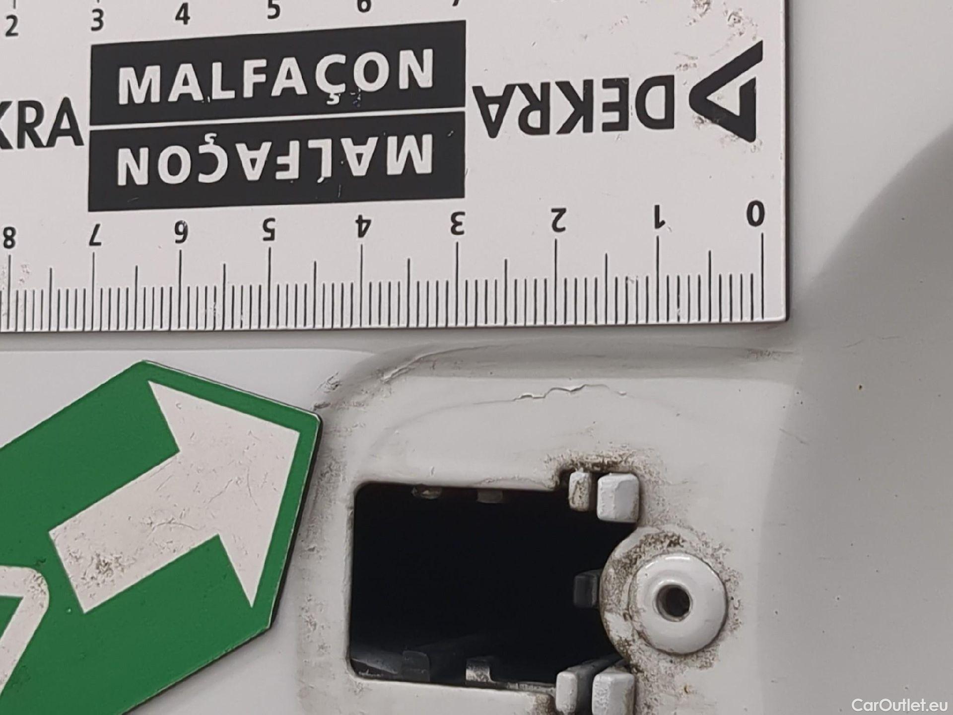  Renault  Trafic RENAULT  VU 4p Fourgon FG GCF L2H1 1300 dCi 120 #11