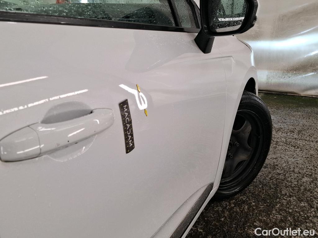  Renault  Clio  V Business 1.0 TCe 100CV BVM5 E6dT #38