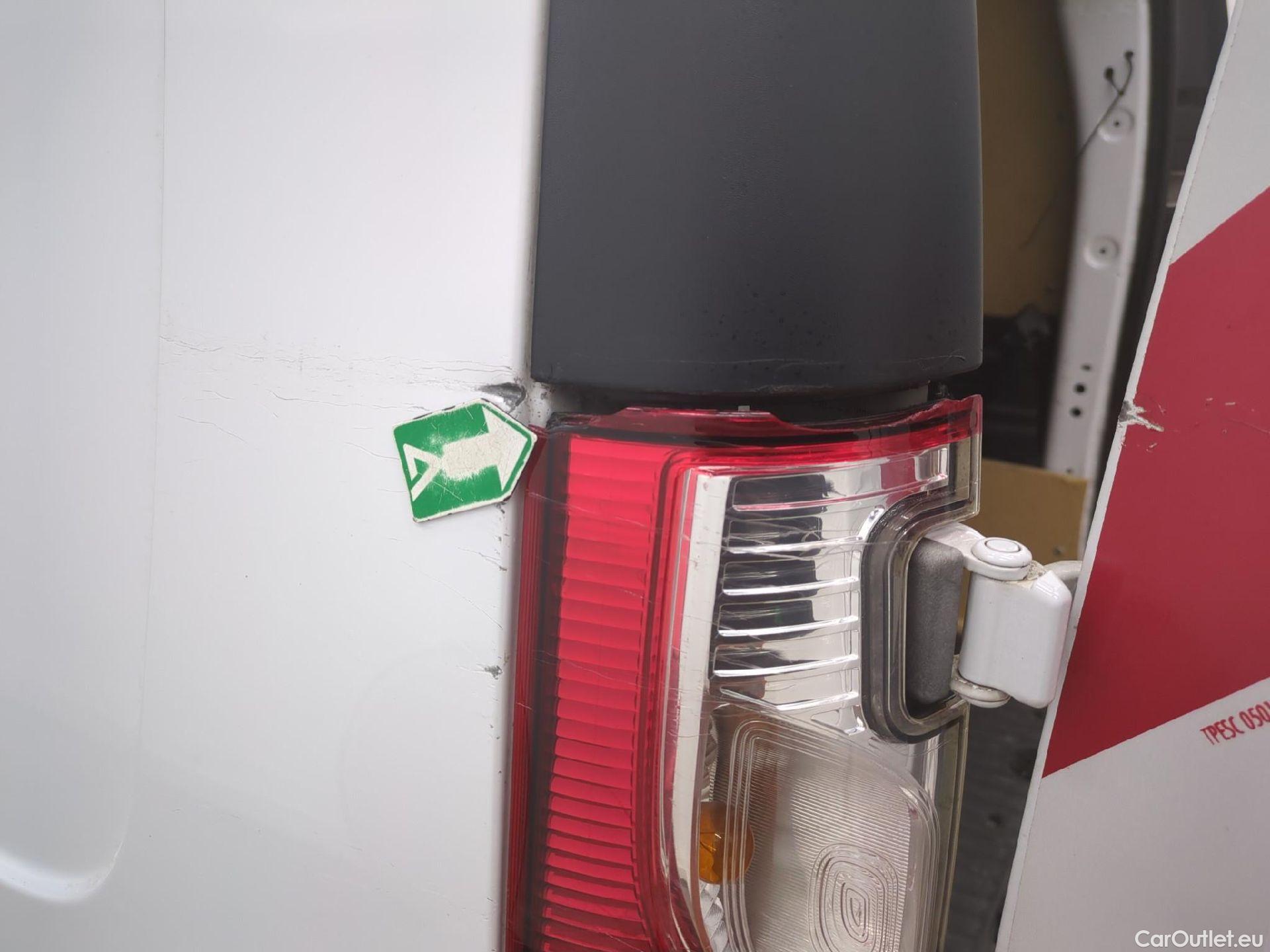  Renault  Kangoo  II Express Maxi Extra (Série Spéciale) 1.5 dCi 95CV BVM6 E6dT #37