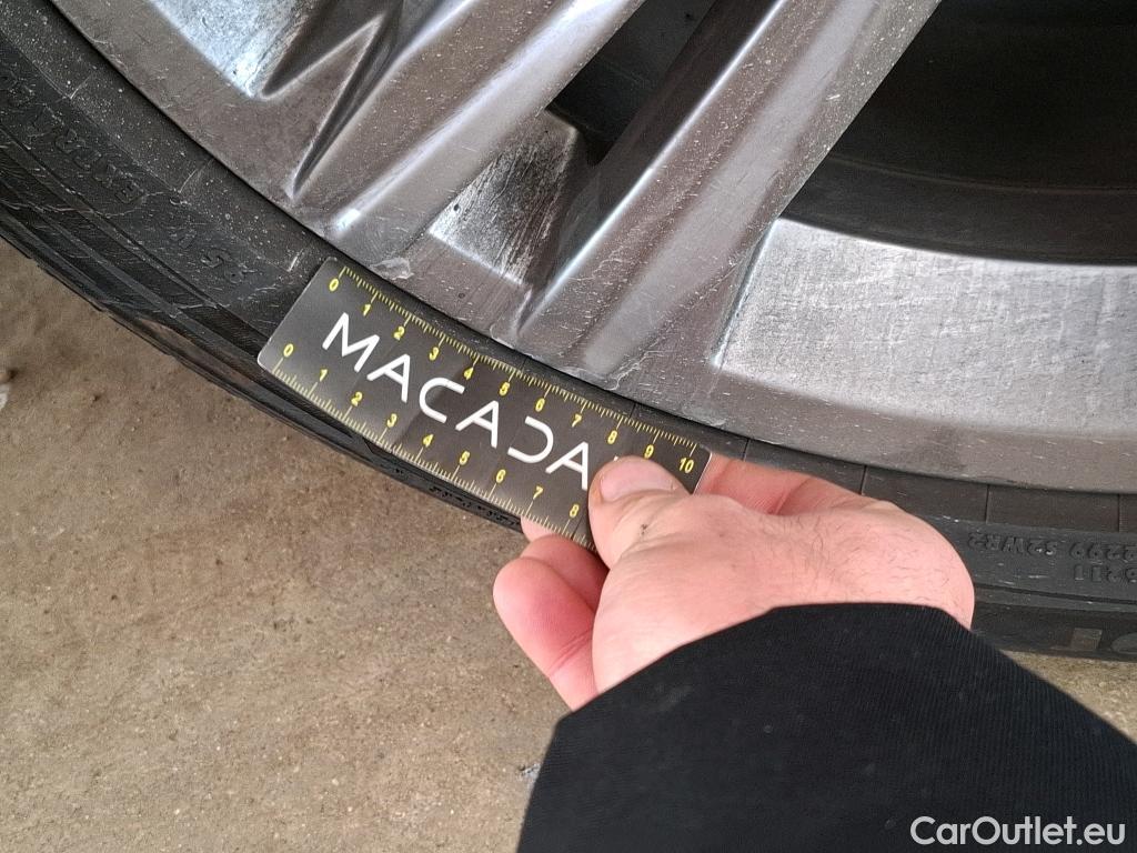  Volkswagen  T-CROSS VOLKSWAGEN  / 2018 / 5P / SUV 1.0 TSI 110ch DSG R-Line(SP) #29