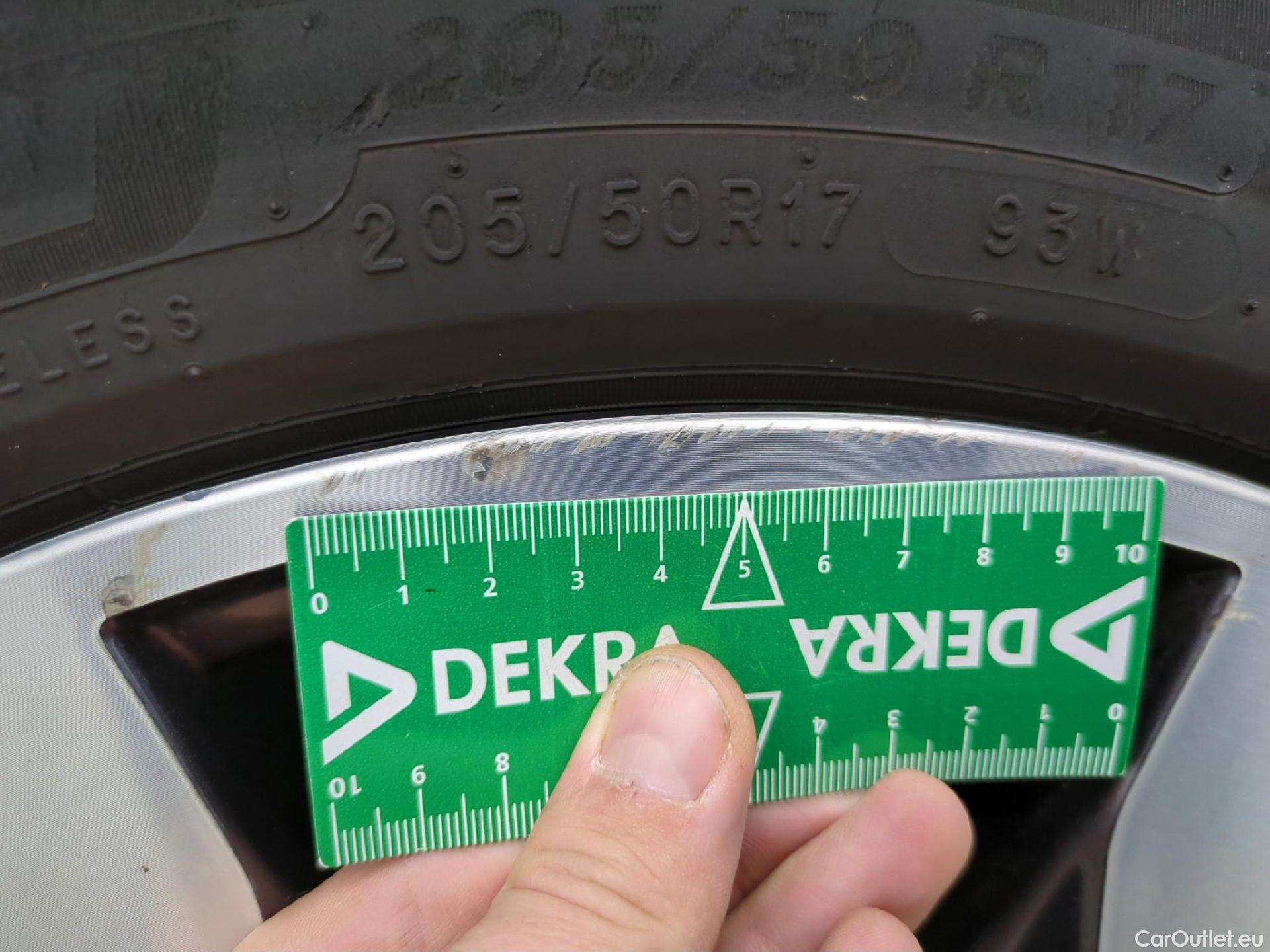  Renault  Megane  IV Grandtour Business Intens 1.5 dCi 115CV BVM6 E6dT #47