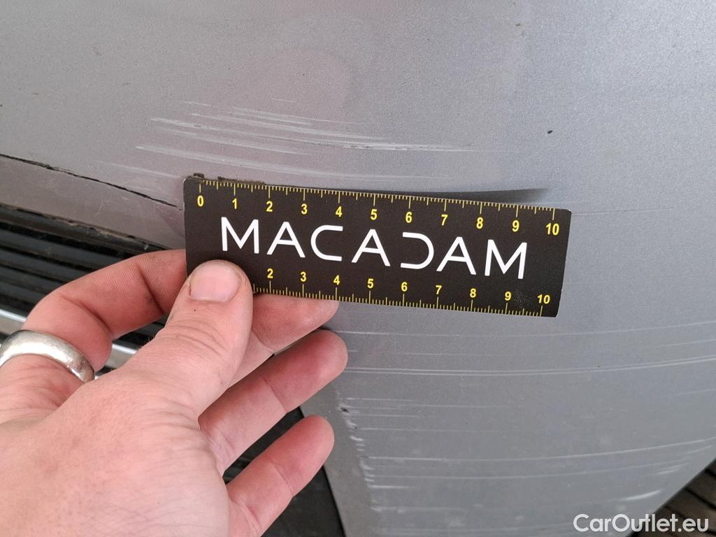  Volvo  XC60 VOLVO  5p SUV B4 AWD 197 Geartro 8 Momentum #7