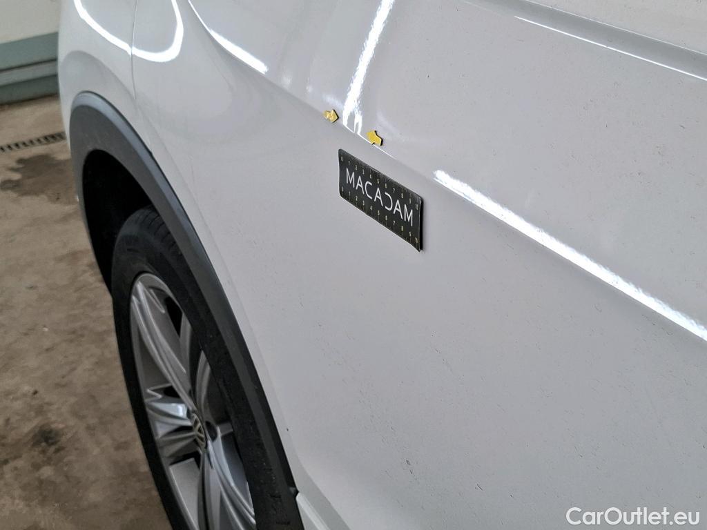  Volkswagen  T-CROSS VOLKSWAGEN  / 2018 / 5P / SUV 1.0 TSI 110ch DSG R-Line(SP) #22