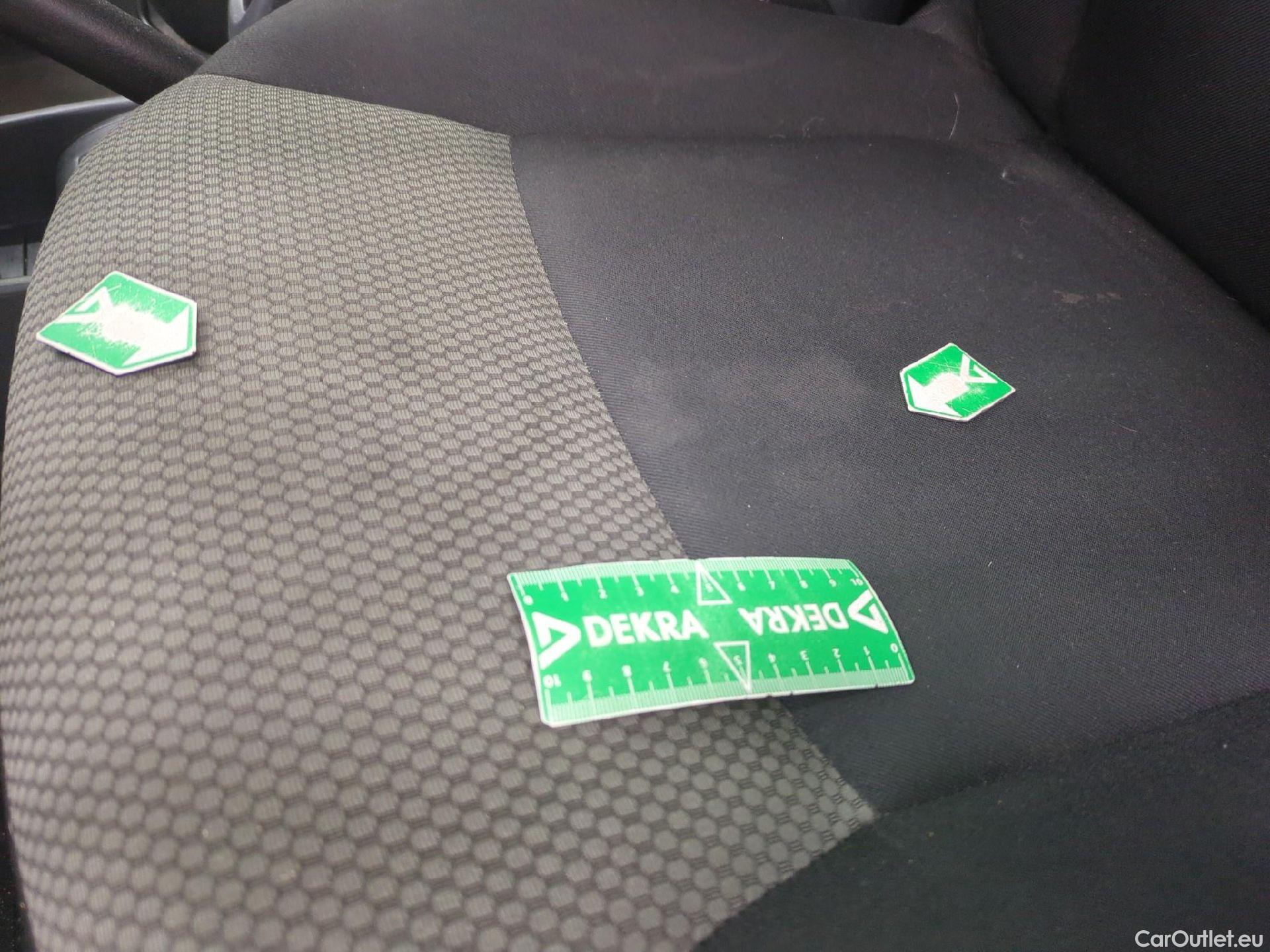  Renault  Kangoo  II Express Maxi Extra (Série Spéciale) 1.5 dCi 95CV BVM6 E6dT #73