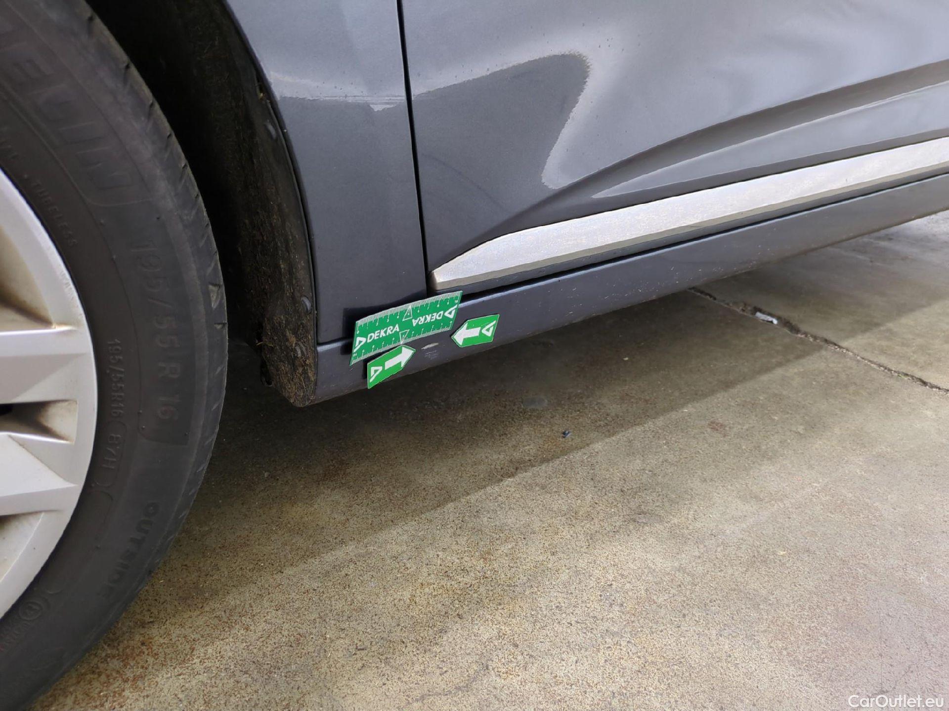  Renault  Clio  V Business Edition 1.0 TCe 90CV BVM6 E6d #26