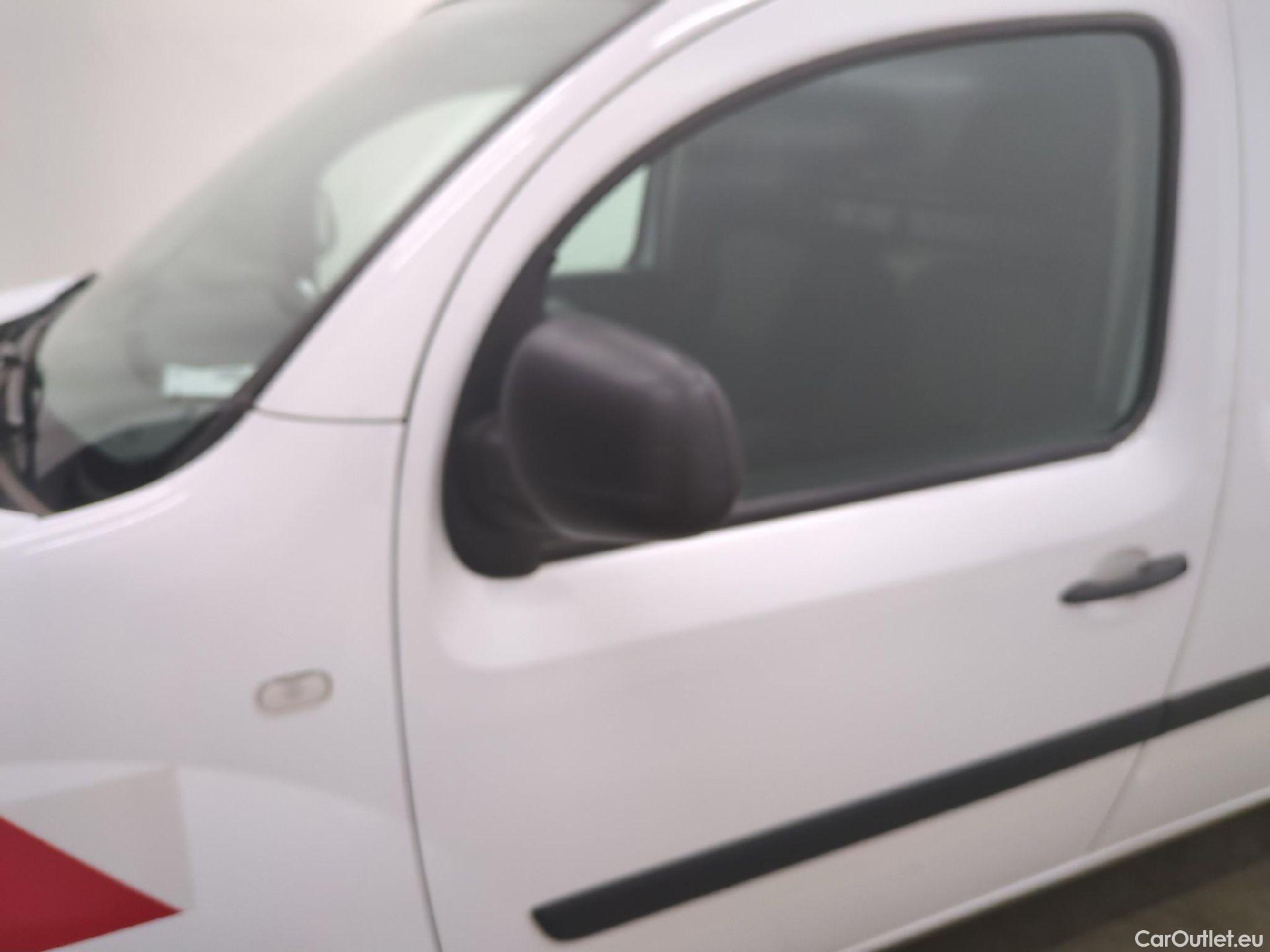  Renault  Kangoo  II Express Maxi Extra (Série Spéciale) 1.5 dCi 95CV BVM6 E6dT #28