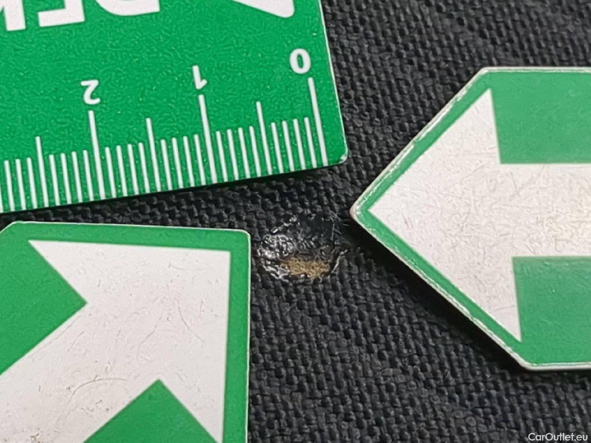  Renault  Trafic RENAULT  VU 4p Fourgon FG GCF L2H1 1300 dCi 120 #19