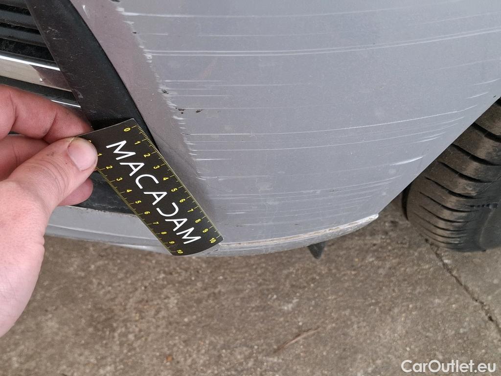  Volvo  XC60 VOLVO  5p SUV B4 AWD 197 Geartro 8 Momentum #11