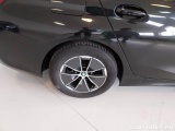  Bmw  Serie 3 BMW  / 2018 / 4P / BERLINA 318D 48V BUSINESS ADVANTAGE AUTO #65