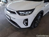  KIA  STONIC KIA  / 2017 / 5P / SUV 1.0 T-GDI 74KW MHEV STYLE #28