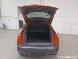  Peugeot  2008 PEUGEOT  / 2019 / 5P / Crossover PureTech 130 EAT8 Allure S/S aut. #5