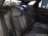  Peugeot  3008 PEUGEOT  / 2020 / 5P / SUV PURETECH TURBO 130 EAT8 SeS ALLURE #15
