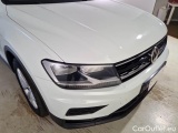  Volkswagen  Tiguan VOLKSWAGEN  / 2016 / 5P / SUV 2.0 TDI SCR 110KW BUSINESS BMT #26