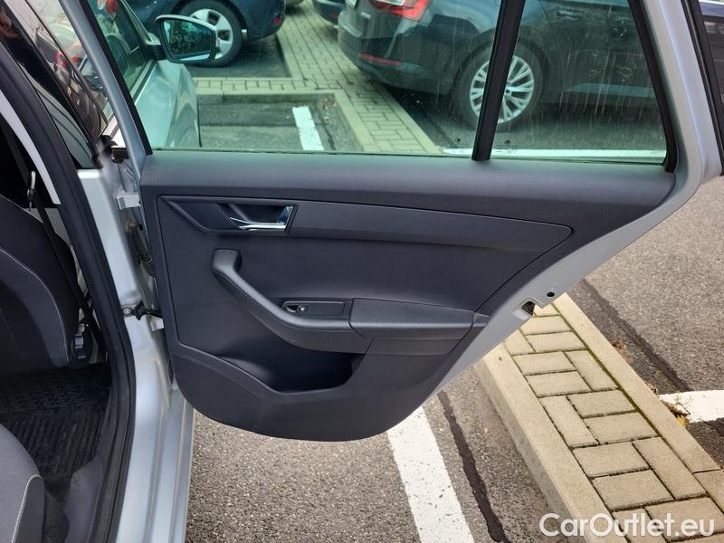  Skoda  Fabia  Combi (2015)  Com.1.0TSI 70 Style #19