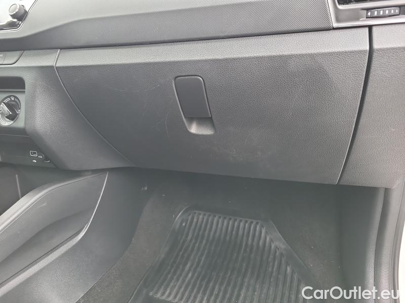  Skoda  Fabia  Combi (2015)  Com.1.0TSI 70 Ambition #17