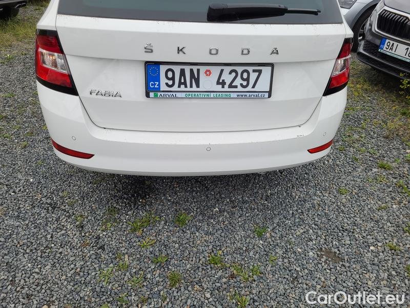  Skoda  Fabia  Combi (2015) Com.1.0TSI 70 Ambition 5d #3