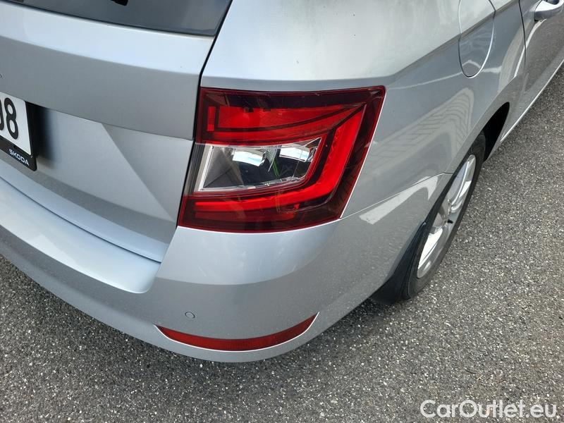  Skoda  Fabia  Combi (2015)  Com.1.0TSI 70 Style #14