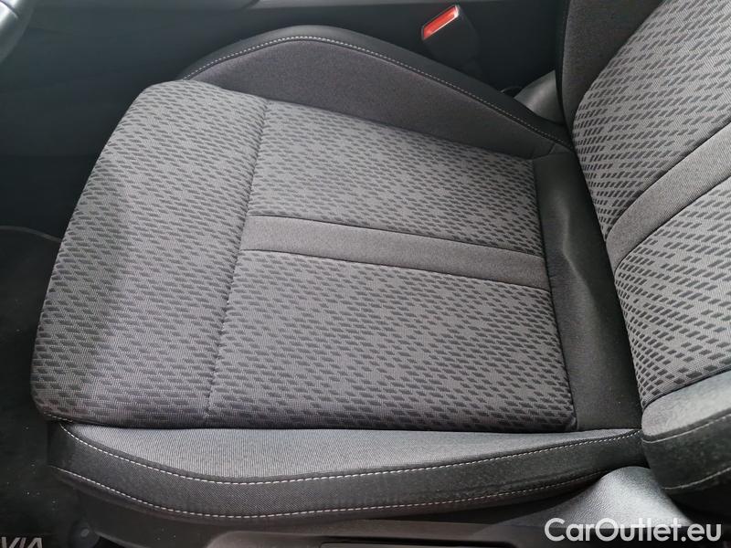  Skoda  Octavia  Combi (NX3)(2020) Oct.Combi 2.0TDI 85 Style #16