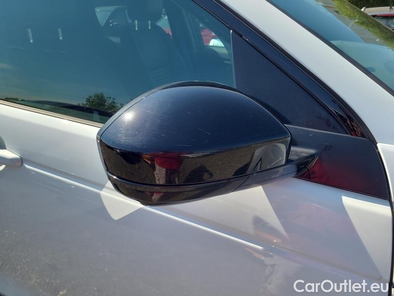  Land Rover  Discovery  5 (10.2016->) Dis.Sport P250 S 4WD AT #11