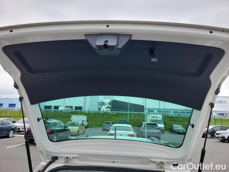  Skoda  Fabia  Combi (2015)  Com.1.0TSI 70 Ambition #12