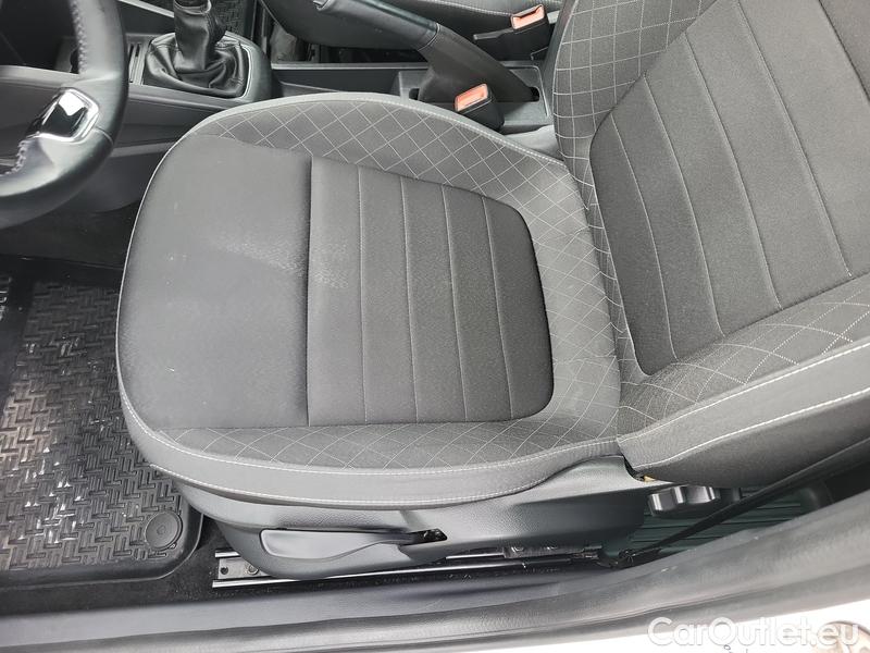  Skoda  Fabia  Combi (2015)  Com.1.0TSI 70 Ambition #10