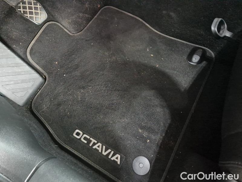  Skoda  Octavia  Combi (NX3)(2020) Oct.Combi 2.0TDI 85 Style #14