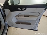  Volvo  XC60 VOLVO  / 2021 / 5P / SUV B4 D AWD AUTOMATICO PLUS BRIGHT #100