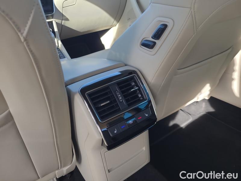  Skoda  Superb  Combi (3V5)(2015) Supe.2.0TDI 147 L&K Combi Aut #25