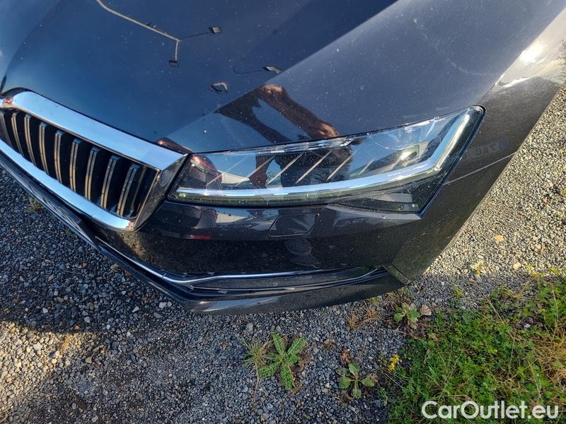  Skoda  Superb  Combi (3V5)(2015) Supe.2.0TDI 147 L&K Combi Aut #17