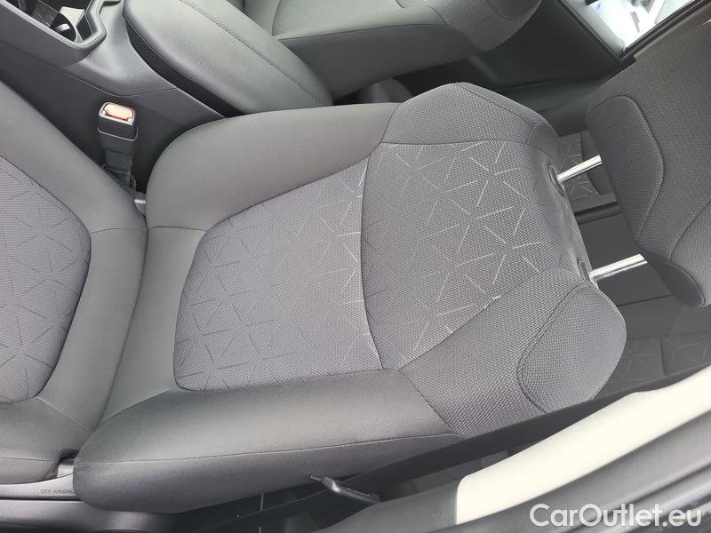  Toyota  RAV4  2019  2.5 Hyb Comfort e-CVT 5d #18