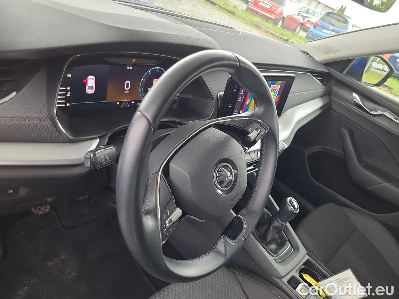  Skoda  Octavia  Lim. (NX3)(2020)  1.0TSI 81 Style #4