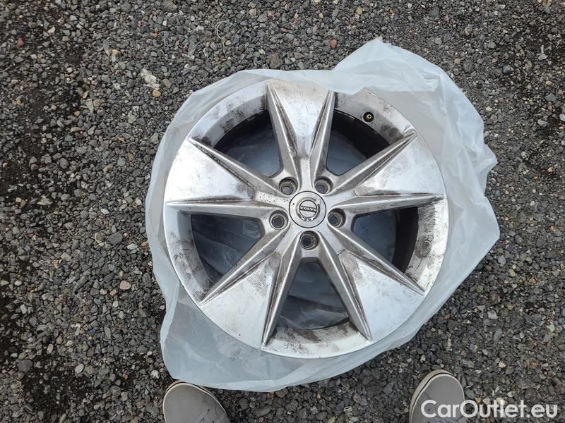  Volvo  XC 40  (2017->) XC40 B3 Core AT 5d #14